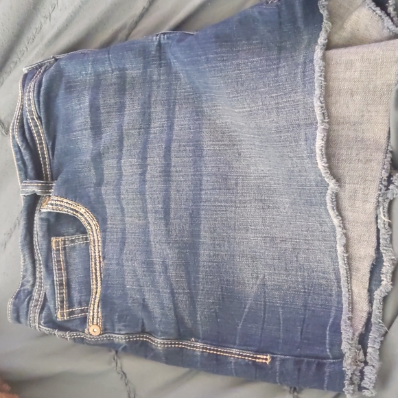 Maurice's denim shorts size 24 - Picture 3 of 8